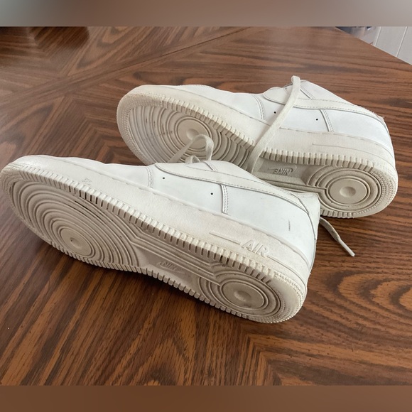 Air Force One - Picture 2 of 6